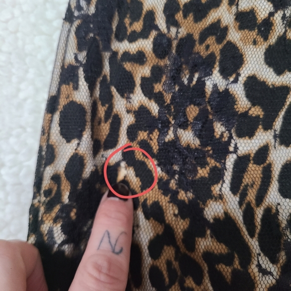 Max & Co. leopard and lace pencil skirt - Picture 7 of 8